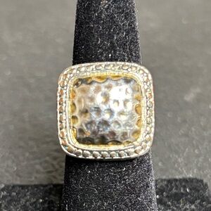 Elegant Silver-Toned Hammered Ring Size 6